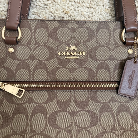 Coach Tan Signature Tote Bag - Picture 4 of 14